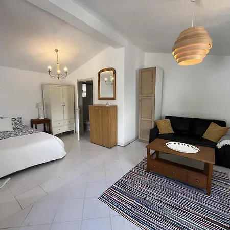 Tatil Evi Casa No Limoeiro, Stylish Countryside Retreat Near Loulé