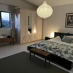 Casa No Limoeiro, Stylish Countryside Retreat Near * Loulé