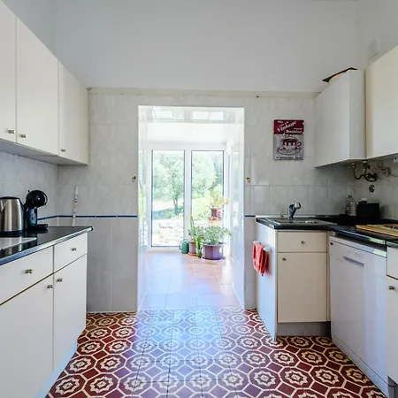 Casa de Férias Casa No Limoeiro, Stylish Countryside Retreat Near Loulé