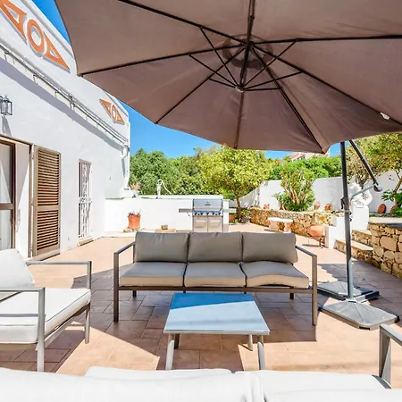 Casa No Limoeiro, Stylish Countryside Retreat Near Casa de Férias Loulé