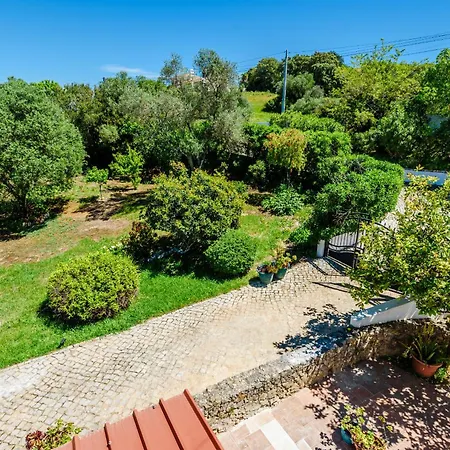 Casa No Limoeiro, Stylish Countryside Retreat Near